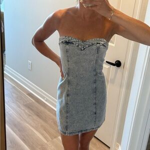 KITTENISH | Strapless Light wash Jean/Denim Dress | Size Small